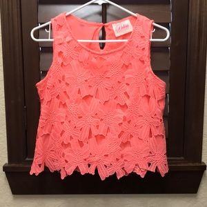Coral top